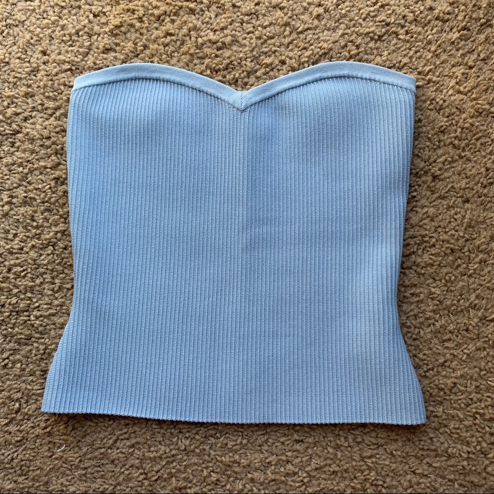 Aritzia babaton Olaf top